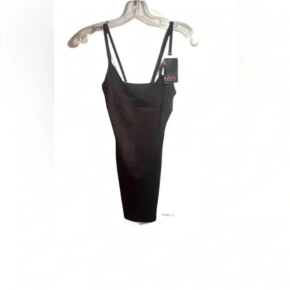 NWT Maidenform black lightweight  firm control slimming smoothing shapewear M - Picture 2 of 3